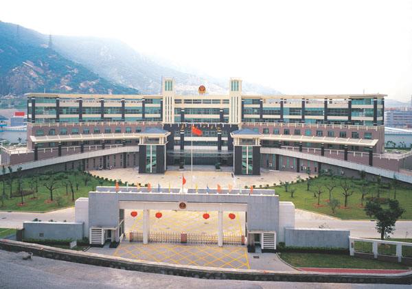 為什么要在監(jiān)獄里安裝手機信號屏蔽器?